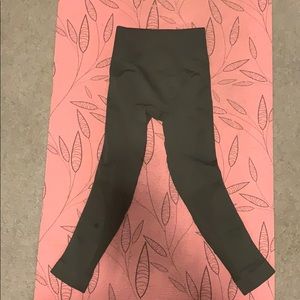Olive green Seamless Lululemon
